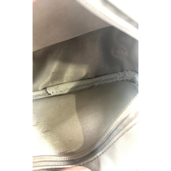 LaPrairie Cosmetic Bags (2) plus LaPrairie Silver Box (1)-Set of 3 - Picture 6 of 10